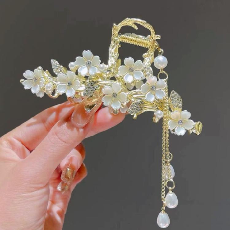 Pearls Tassels Hair Claw Clip with Flower Design And Gentle Hold For Long Fine Hair Updos Bun Hair Styling Accessory