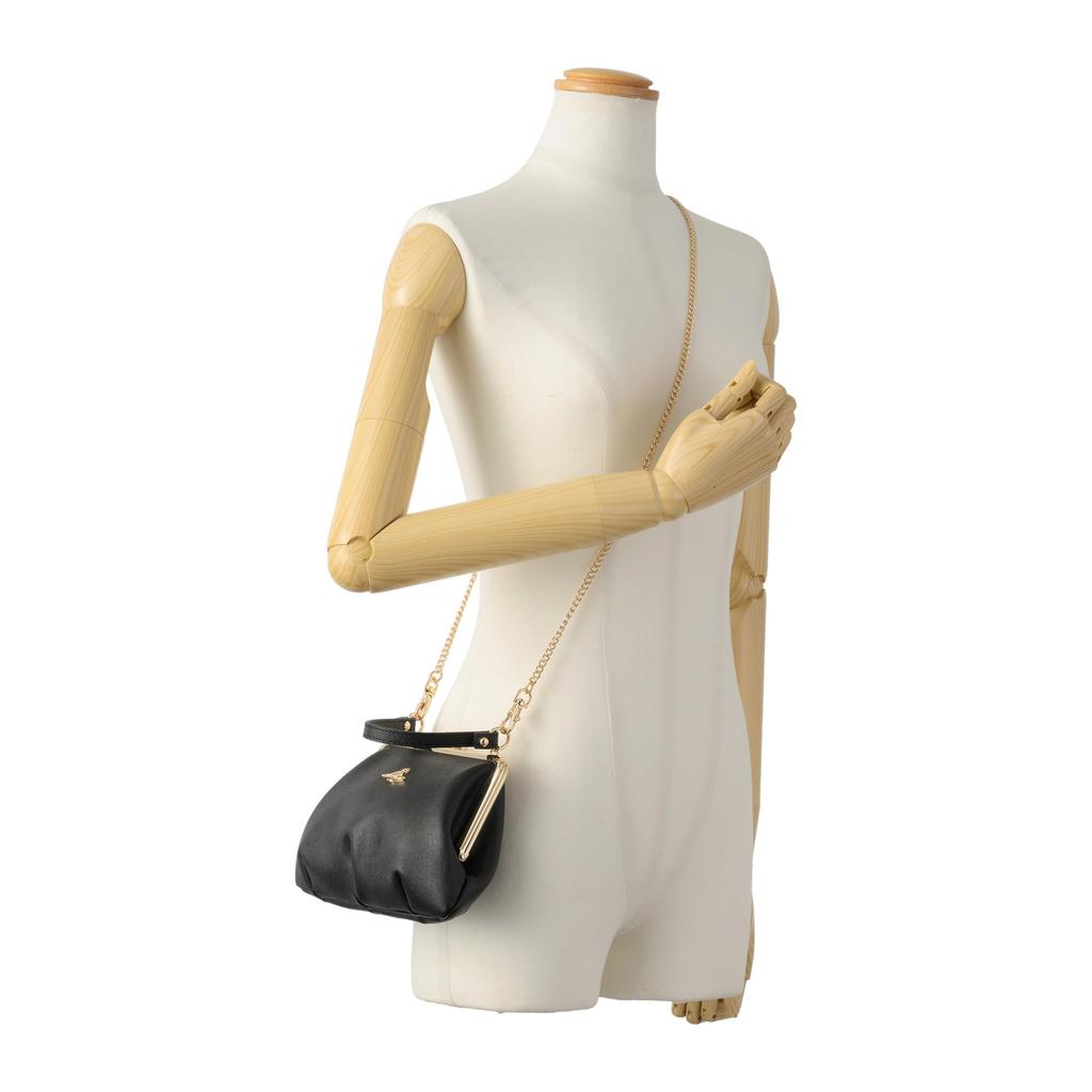 Сумка Vivienne Westwood 52020003 L001N Черная Сумка-кошелек на раме из кожи сафьяно «бабушка» на плечо [Vivienne Westwood] (Рюкзак) Женский [Бренд] [Товар]