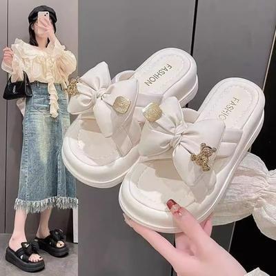 Летняя одежда толстоподошвенные прохладные тапочки женские новые модели с юбками мягкая подошва повседневные маффины пляжные сандалии