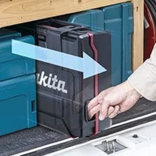 Пластиковый кейс Makita 821811-8