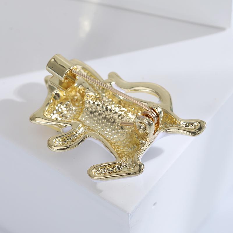 Blucome Прекрасные масляные танцующие белые броши с котом, ювелирные изделия из эмалированного сплава, свитер, шапки, аксессуары для женщин и девочек