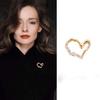 Simple and High-end Love Crystal Anti-light Brooch Women's High-end Sense Niche Clothes Neckline Accessories Trinkets
