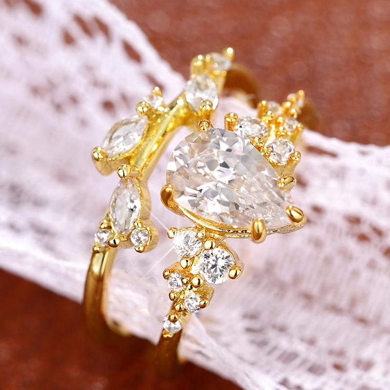 Huitan Pear Cubic Zirconia 2Pcs Set Rings for Women Gold Color Aesthetic Bridal Wedding Rings Party Temperament Female Jewelry