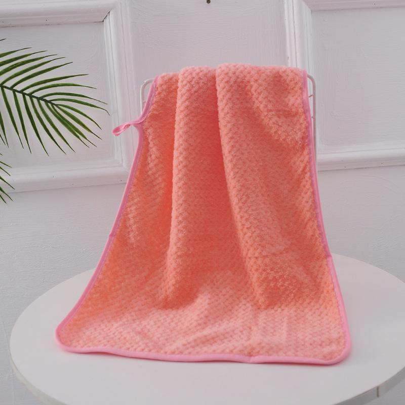 Полосатое банное полотенце из кораллового флиса - впитывающее, утолщенное, для пляжа и домашнего использования