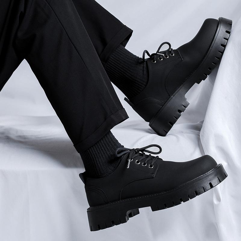 Кожаные туфли мужские новые черные повседневные модные универсальные кожаные туфли мягкая подошва большой носок толстая подошва маленькие кожаные туфли 2235-R