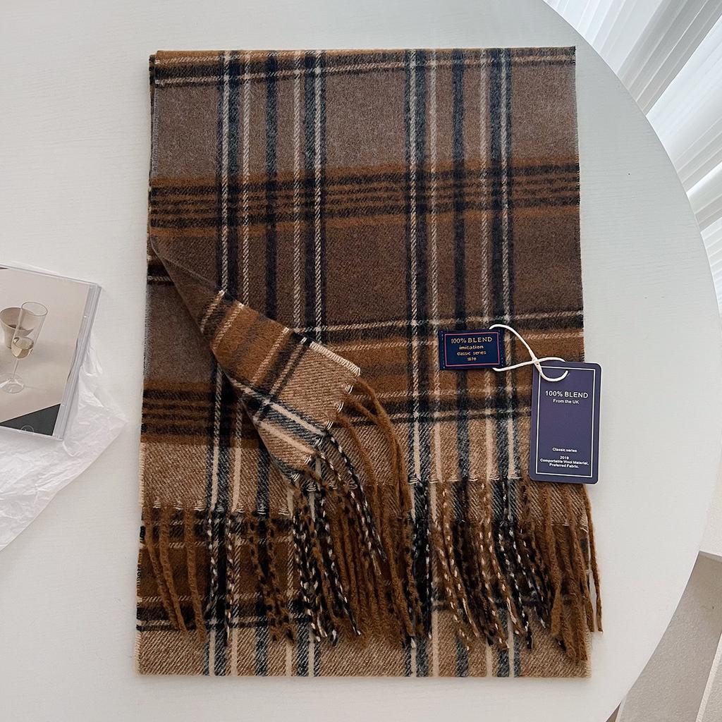 Chic Design Soft Warm Women Scarf Autumn Winter Classic British Imitation Cashmere Muffler Men Plaid Thermal Tassel Shawl Couple