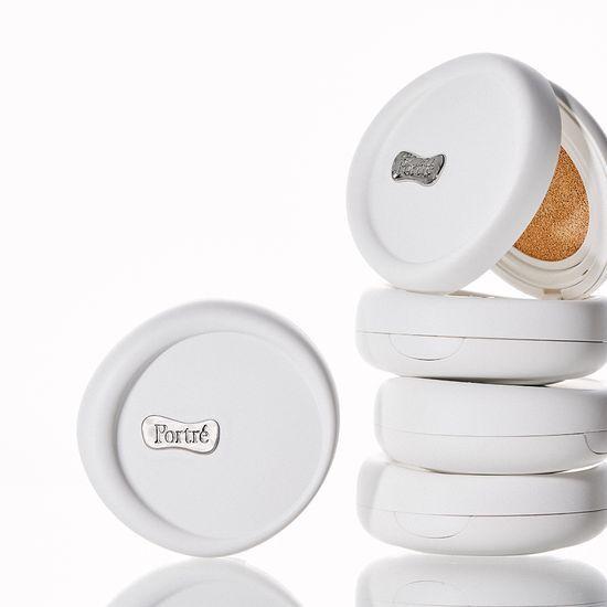 Choose One of Three Potre Pure Layer Cushion Glow Shades