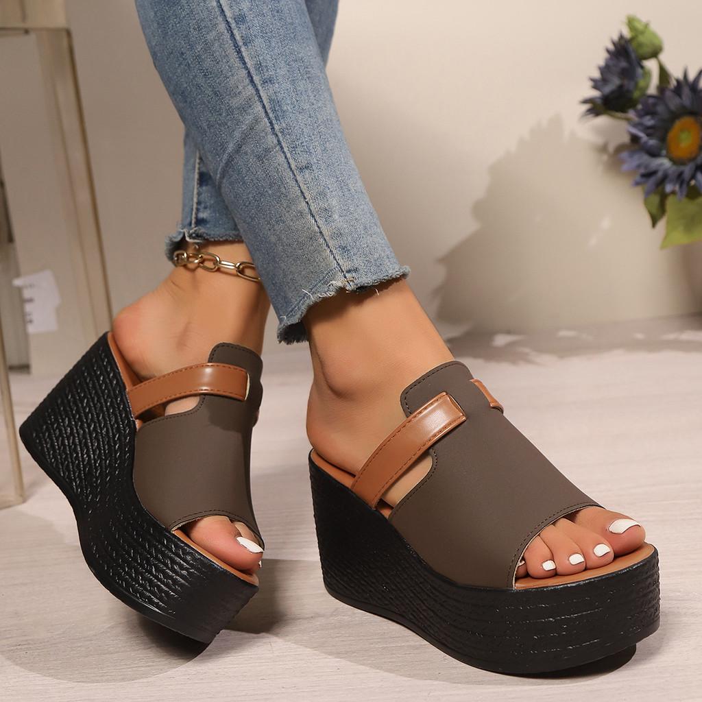Summer Womens One Word Slides With Thick Pu Upper And Rubber Sole For Casual Wear