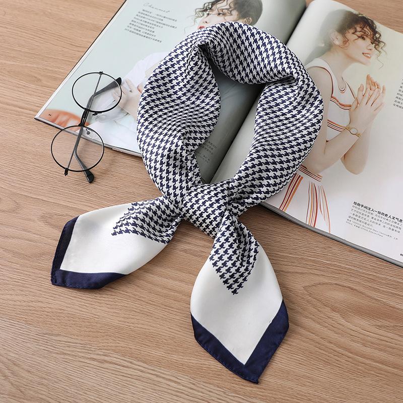 70 * 70cm New Silk Small Square Scarf For Women'S Neck Protection Professional Scarf Versatile Hair Tie Headscarf Scarf