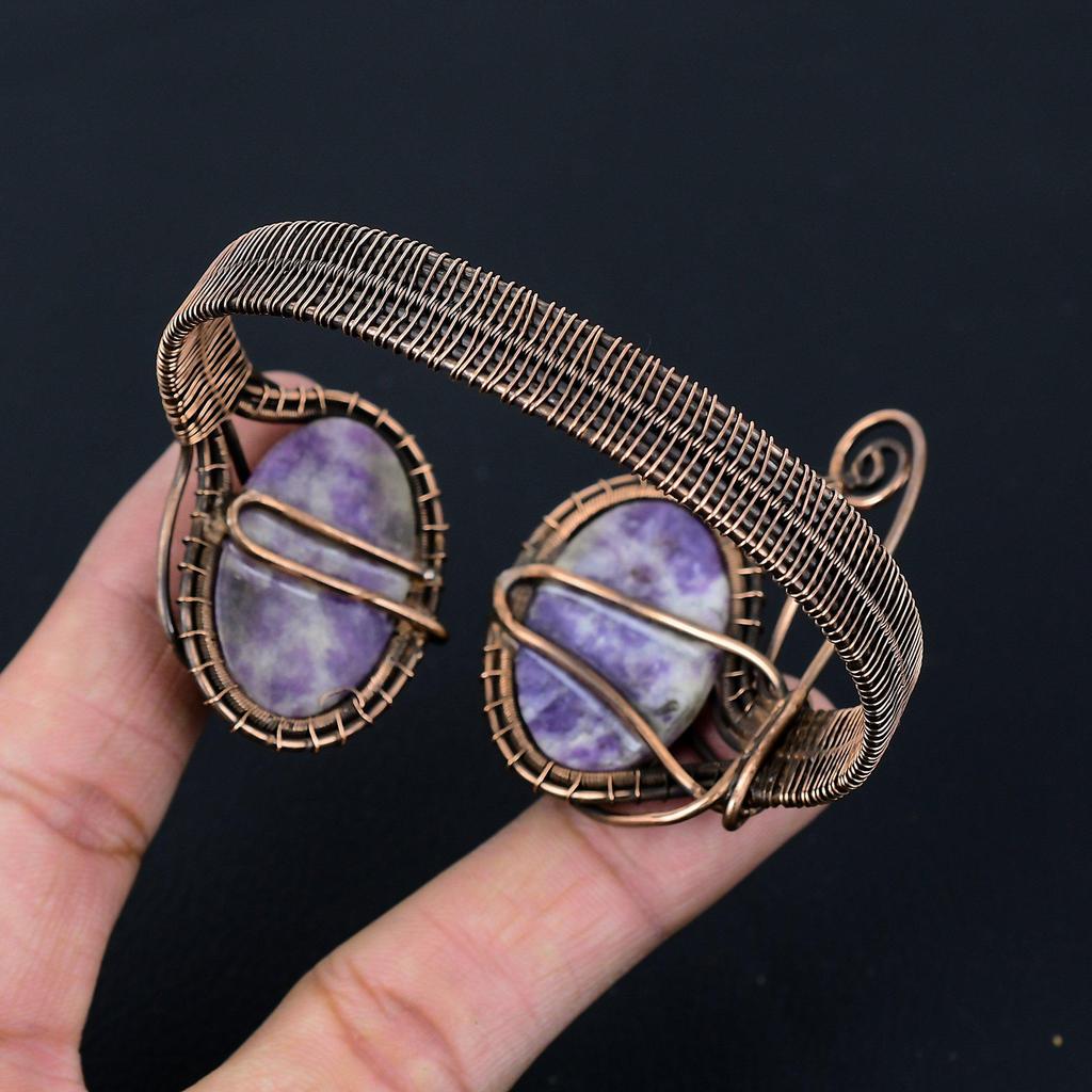 Шеврон Аметист Драгоценный камень Чистая медная проволока Обернутая манжета/браслет ручной работы Ювелирный подарок