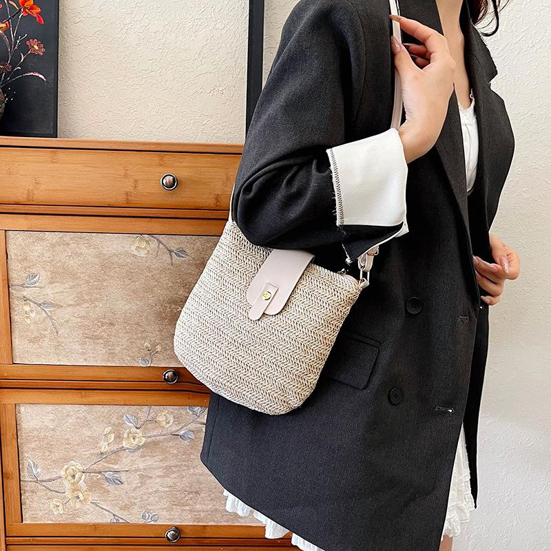 Женские сумки-мессенджеры Плетеные летние сумки с верхней ручкой Ручной работы Модные Праздничные Повседневные Простые Сумки-седла Женская соломенная сумка CLE