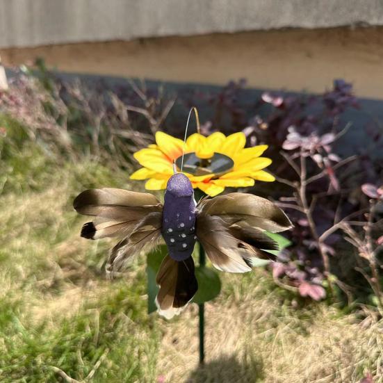 Fluttering Solar Hummingbirds Realistic Appearance Easy To Install Flying Dancing Hummingbirds Garden Stake Patio Decoration