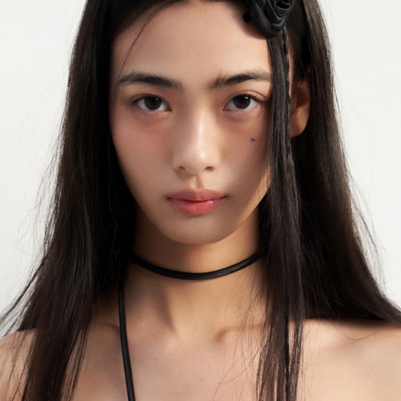FANTASTIC PLANET [2SET] black camellia hair pin