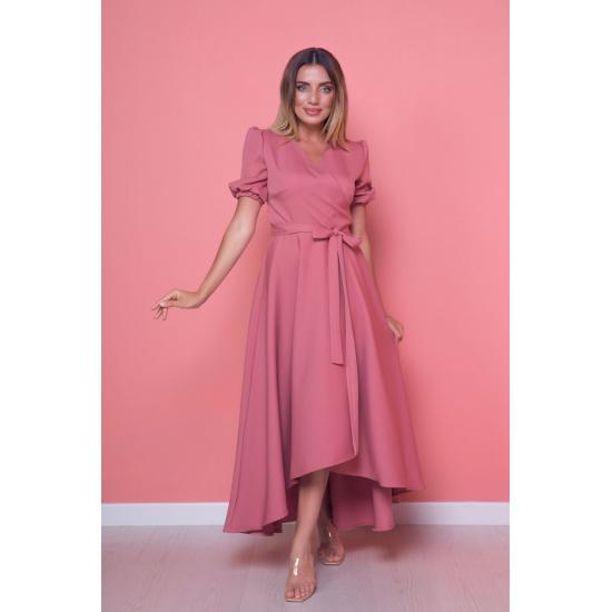 Женское расклешенное платье асимметричного кроя с поясом и двубортным воротником длины миди