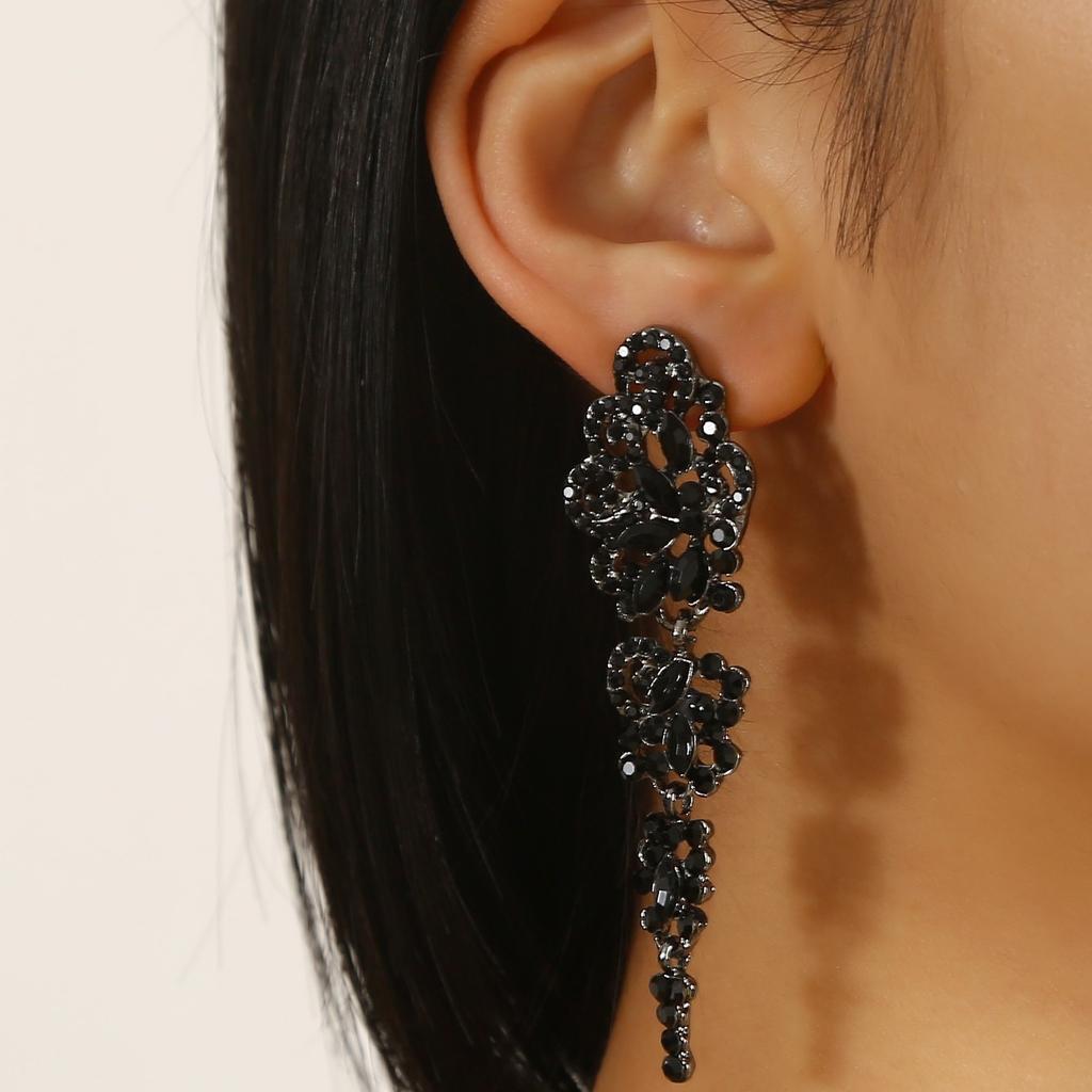 Black Rhinestone Gothic Earrings For Women, Fashionable Dark Style Earrings, Personalized And Trendy Gothic Style Earrings