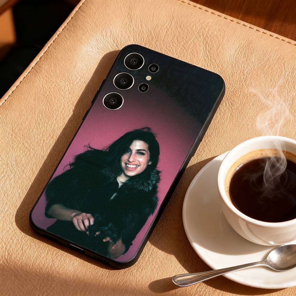 Чехол для телефона Legardary Singer A-Amy W-Winehouse для Samsung S25,24,23,22,30,21,10,9,Ultra,Plus,Lite,FE Черный Мягкий Чехол