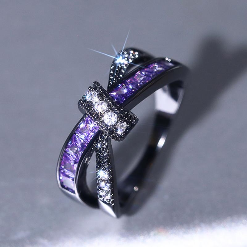 Huitan Fashion Black Finger Ring Female Charming Purple/White Cubic Zirconia Jewelry for Engagement Party Stylish Accessories