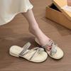 French Rhinestone Fairy Slippers Female Summer Wear Flat Bottom 2025 New Clip Toes Beautiful with Skirt Beach Sandals