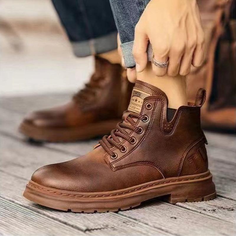 British Men's Shoes Autumn and Winter New High-top Velvet Leather Breathable Casual Shoes Trendy with Retro Martin Boots Men