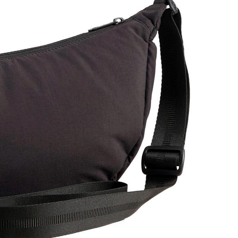 Puma Women's Fashion Shoulder Bag