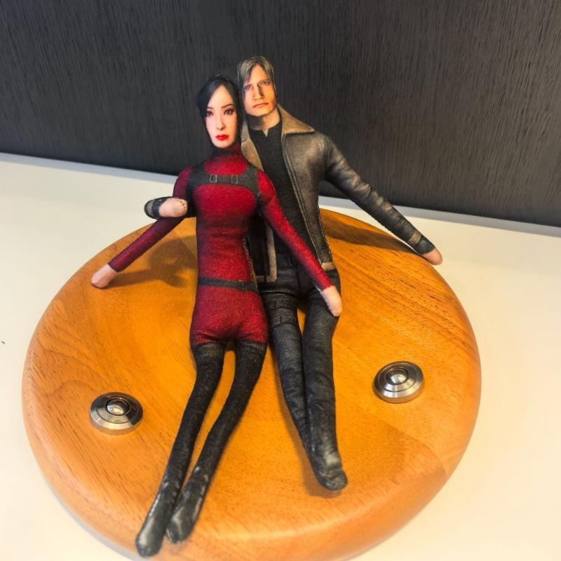25cm Game Resident Leon Kennedy Plush Doll Game Cosplay Abstract Plushies Doll Room Decoration Wire Anime Figure Toys Doll Fans Gifts