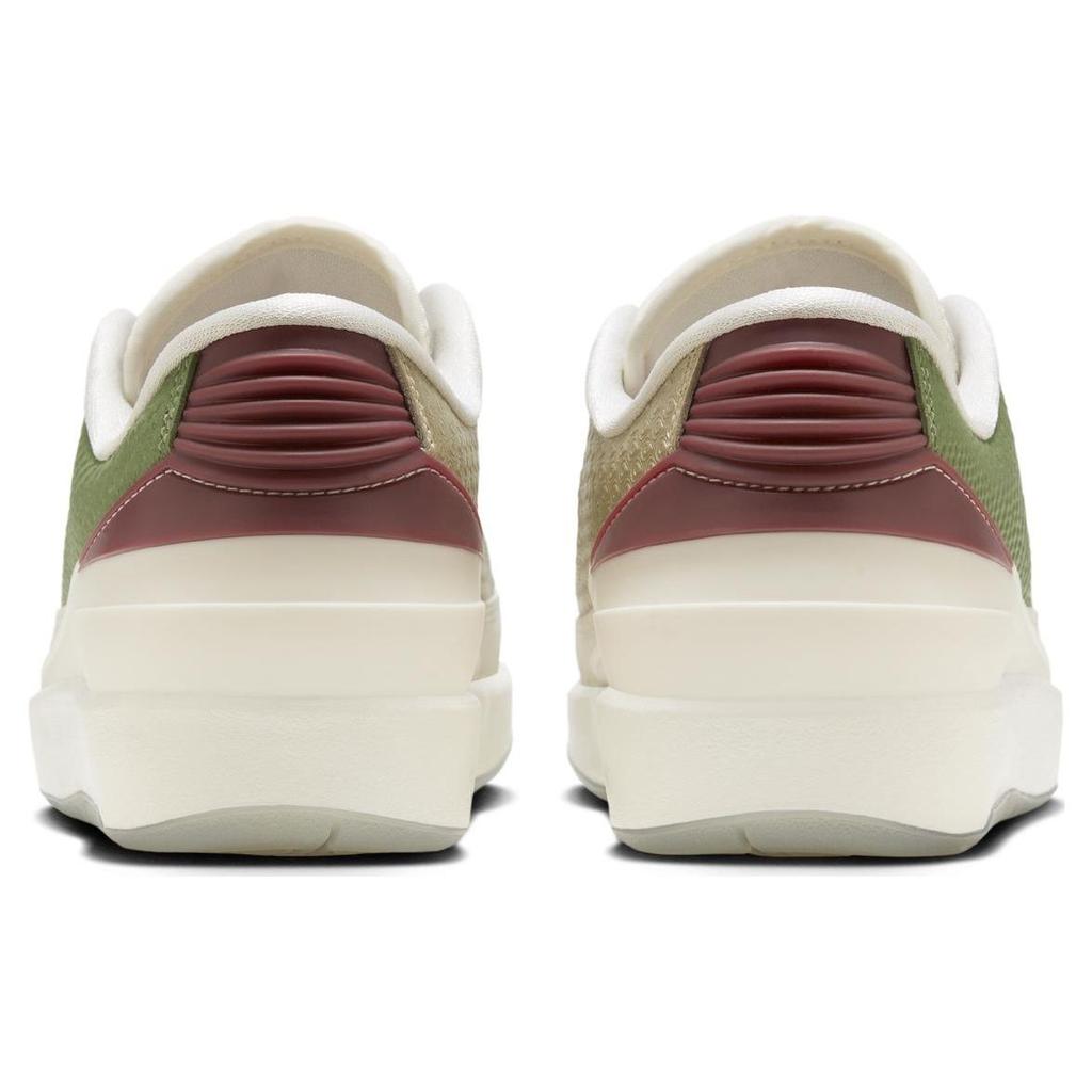 Air Jordan 2 Retro Low GS Год Дракона FJ6871-100