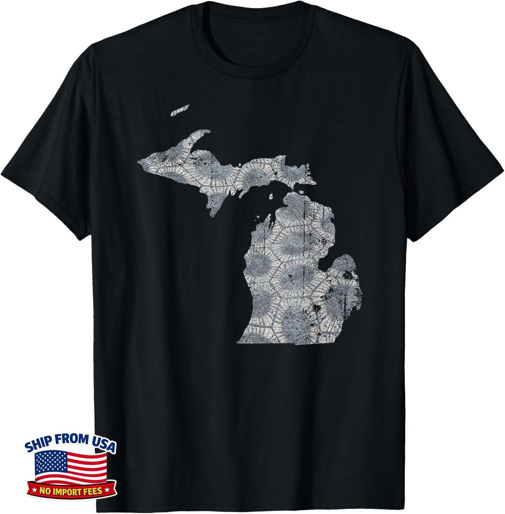 Great Lakes Shaped Summer Petoskey Stone Michigan Unisex T-Shirt