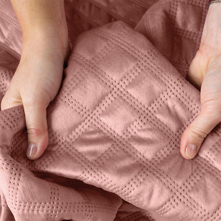 VELVI Decorative bedspread - powder pink - 170x210cm