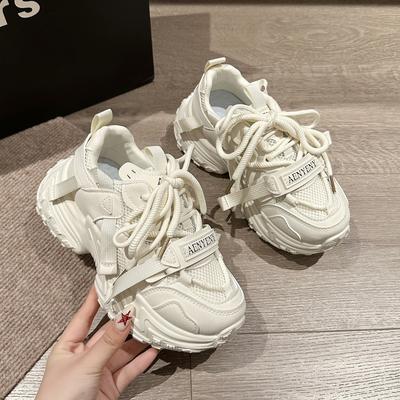 Обувь женская новая весенняя на толстой подошве увеличивающая рост повседневная обувь обувь-маффины маленькие белые туфли оригинальный дизайн