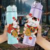 1PC Vintage Lucky Cat Illustration Pattern 750ml Color Plastic Sports Water Bottle Leakproof Flip Straw Lid Suitable for Sports Office Home Use