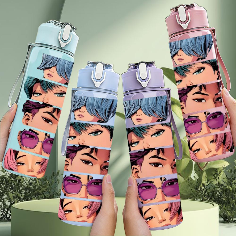1PC Split Face Multi Tone Anime Lady 750ml Color Plastic Sports Water Bottle Leakproof Flip Straw Lid Suitable for Sports Office Home Use