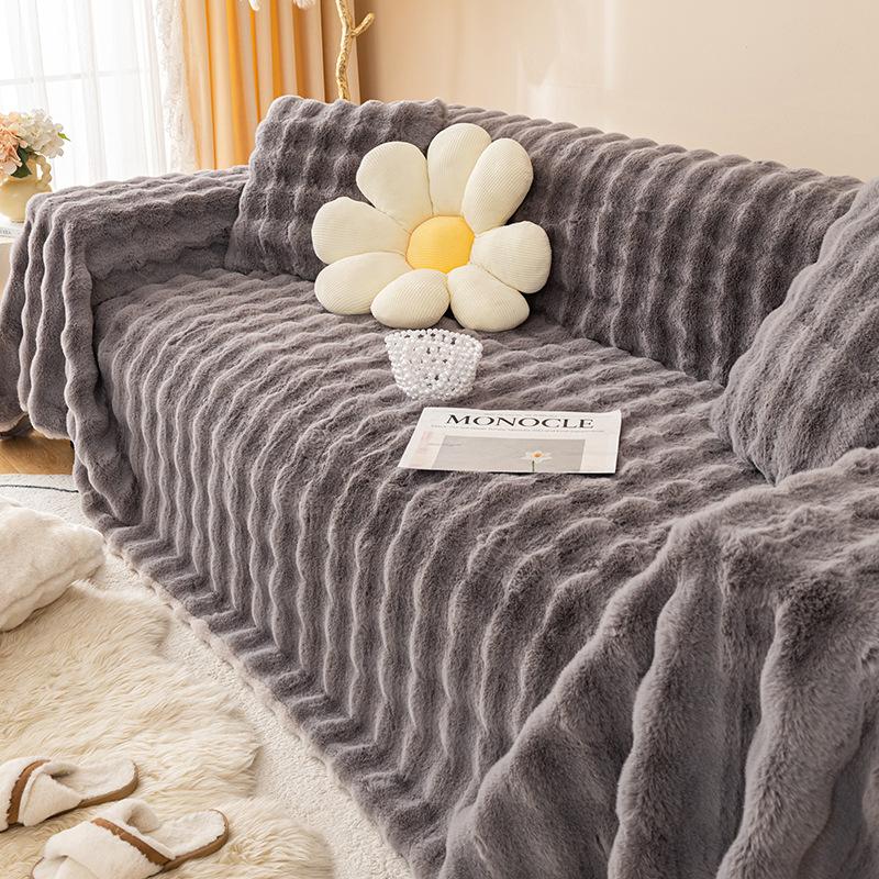 The New Rabbit Plush Sofa Cover Cloth Protects Against Cat Claws Winter Plush Cream Sofa Towel Universal Sofa Cover