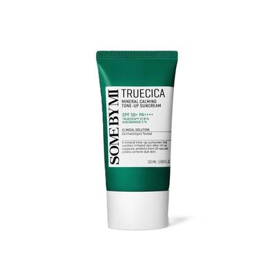 Солнцезащитный крем для лица Truecica Mineral Calming Tone-Up SPF 50+ PA++++ 50 мл
