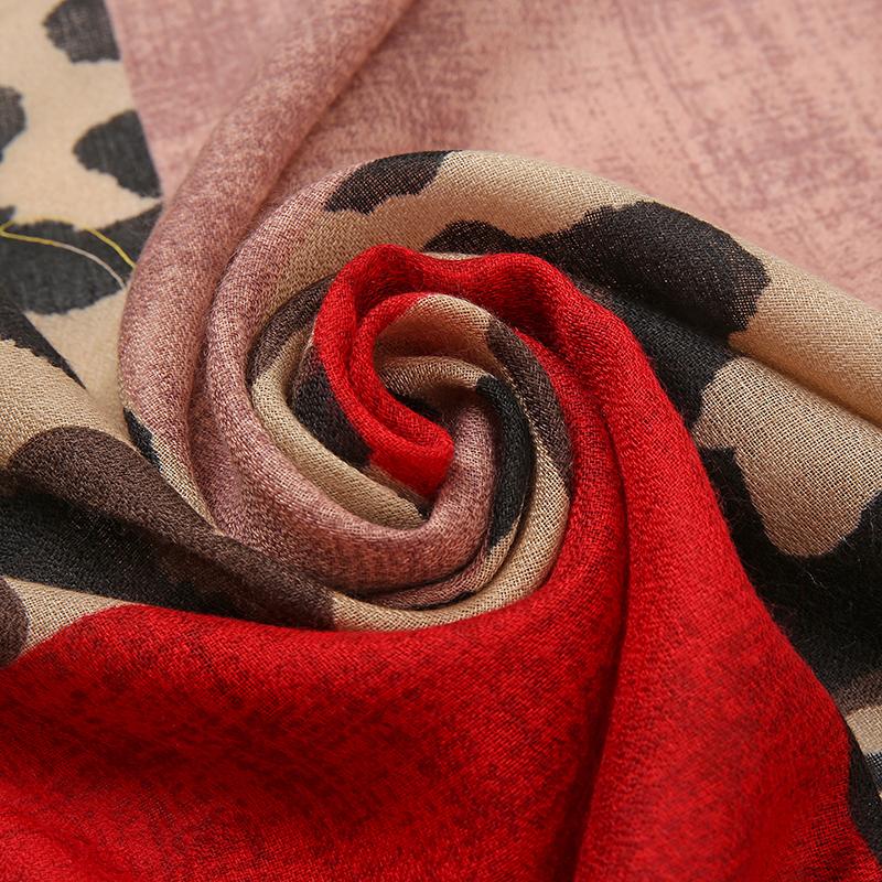 Универсальный хлопковый леопардовый шарф для женщин, тонкая коричневая шаль, двухцветная теплая шаль, модный стиль для поездок на работу