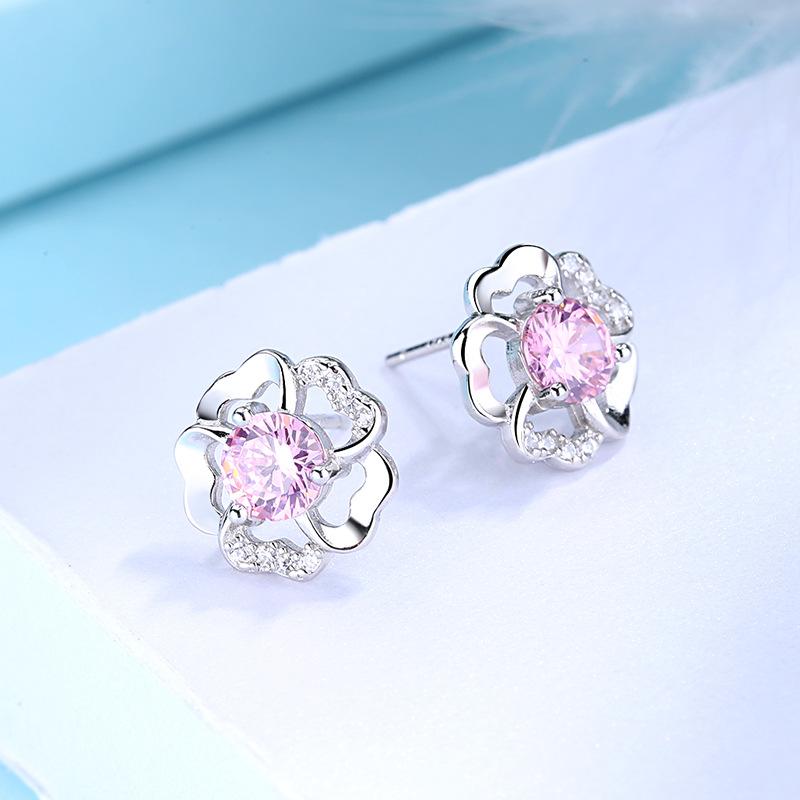New Japanese and Korean Temperament Earrings S925 Silver Women Plum Blossom Zircon Stud Earrings Fashion Plated Real Gold Flower Jewelry High Sense