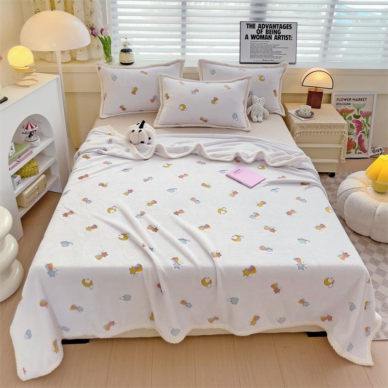 Cute Cartoon Coral Fleece Blanket Soft Dorm Office Nap Blankets for Single Double Thick Multifunctional Autumn and Winter Shawl