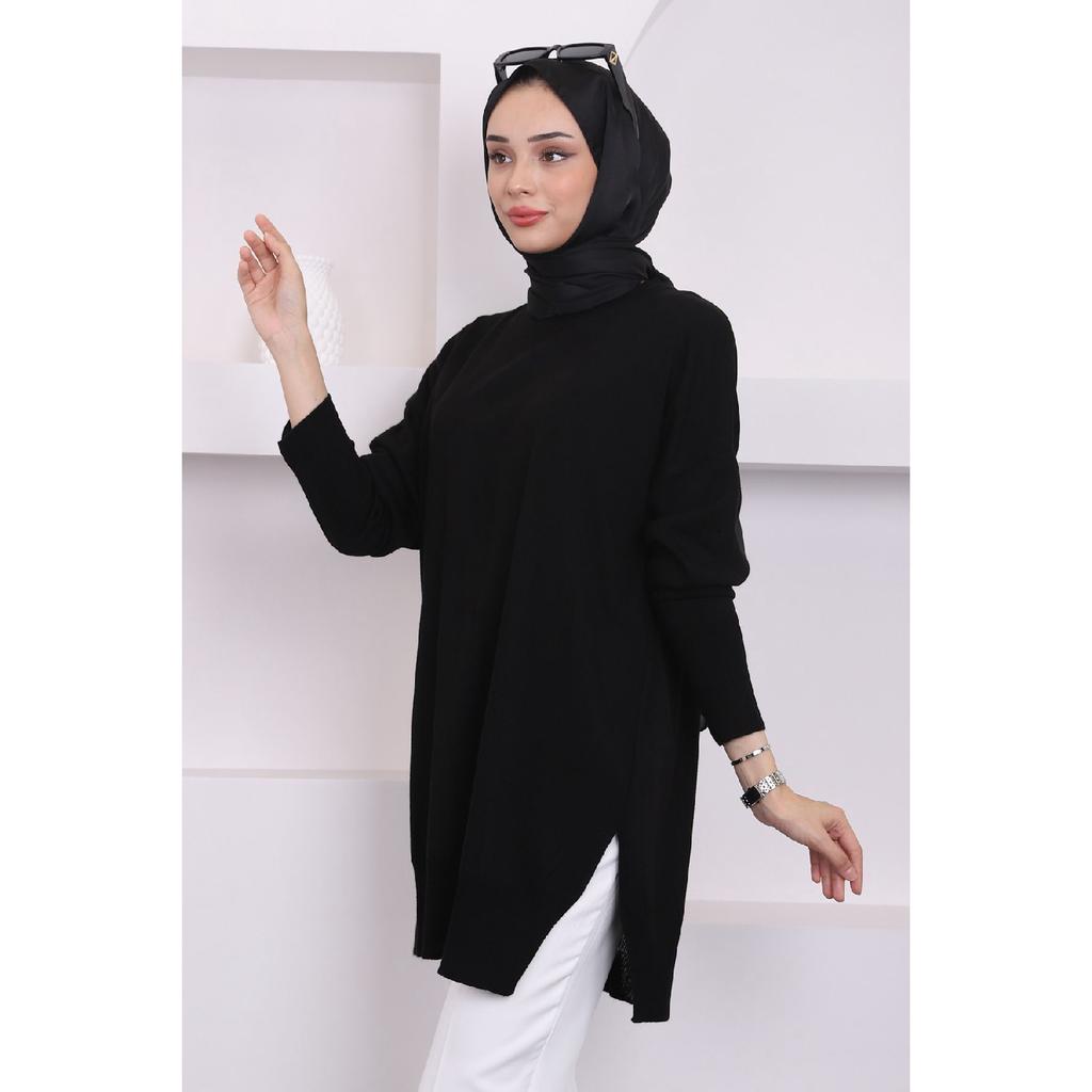 Туника из тонкого мерсеризованного свободного трикотажа темного цвета фуксии с круглым вырезом