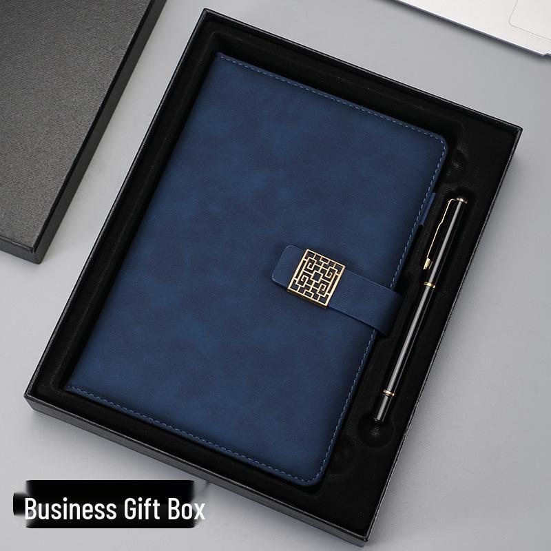 Студенческая тетрадь с логотипом: Мягкая кожа, размер B5 или A5, U-образная магнитная застежка, утолщенные страницы