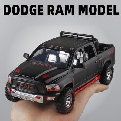 2024 Новинка 1:32 RAM пикап модель игрушечного автомобиля из сплава со звуком, светом и отскакивающим действием детская игрушка в подарок