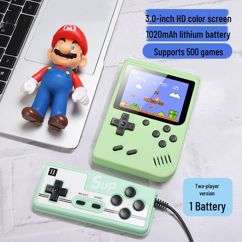 Новая портативная игровая консоль SUP Retro: Ностальгическое классическое игровое устройство для детей, портативное и выполненное в старомодном русском дизайне.