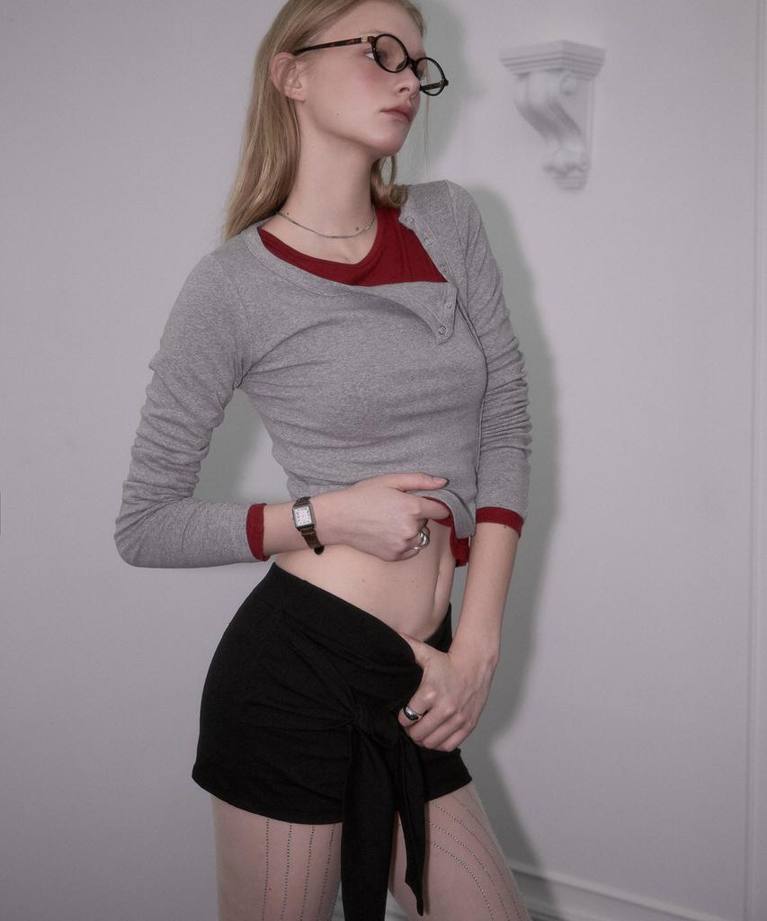 ROSEFRANTZ Side Eyelet Long Sleeve [Gray]