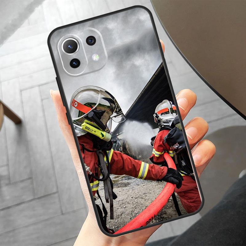 Firefighter Heroes Fireman Case For Xiaomi 14 Ultra 11T 12T 13T Pro 12 13 Lite POCO F6 Pro M6 X3 X5 X6 M5s F3 F5 Cover