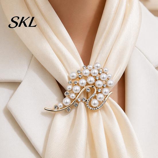 Long-lasting Brooch Pin, 3D Swan Design with Imitation Pearls, Anti-oxidation Anti-Oxidation Electroplated Finish Versatile Accessory for Coats Shirts