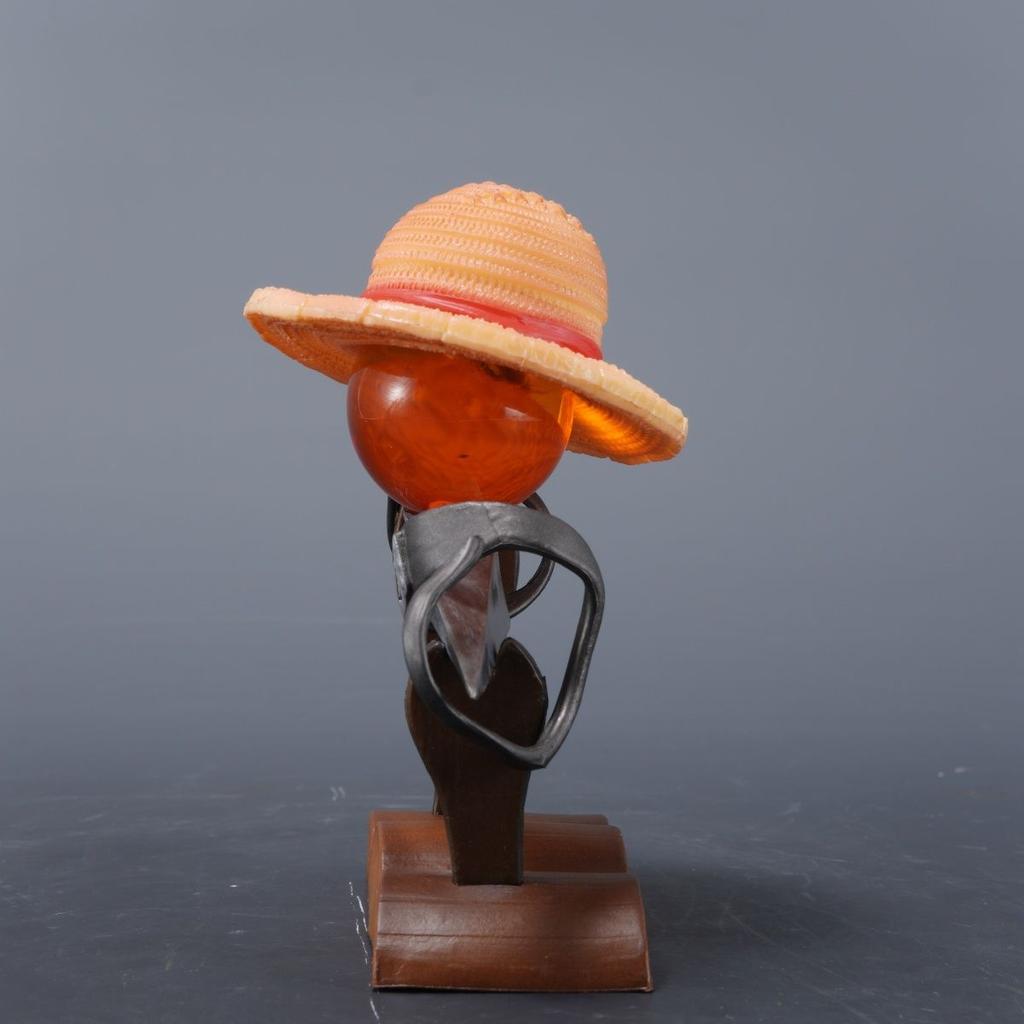 One Piece RoronoThe Beginning of a Dream Straw hat Zoro Luffy Home decor items Freedom Mini Co-branded PVC Mode Toys Gifts