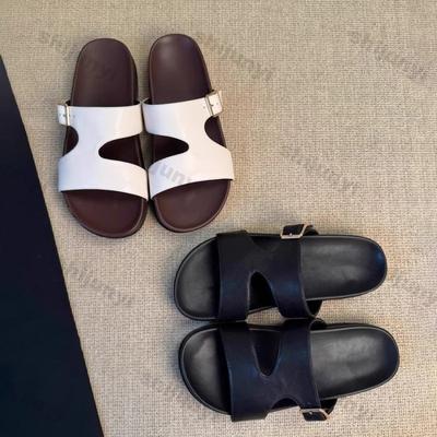 Женская обувь – Сандалии