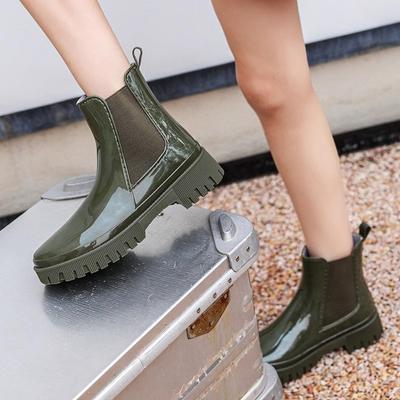 Женская обувь для дождя новая водонепроницаемая и нескользящая обувь для воды утолщенные износостойкие резиновые сапоги средней длины модные сапоги резиновая обувь