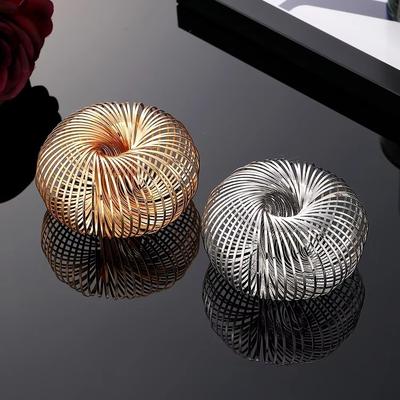 Браслет из плоской проволоки с вырезами, выдвижной браслет, женское украшение для рук, аксессуар