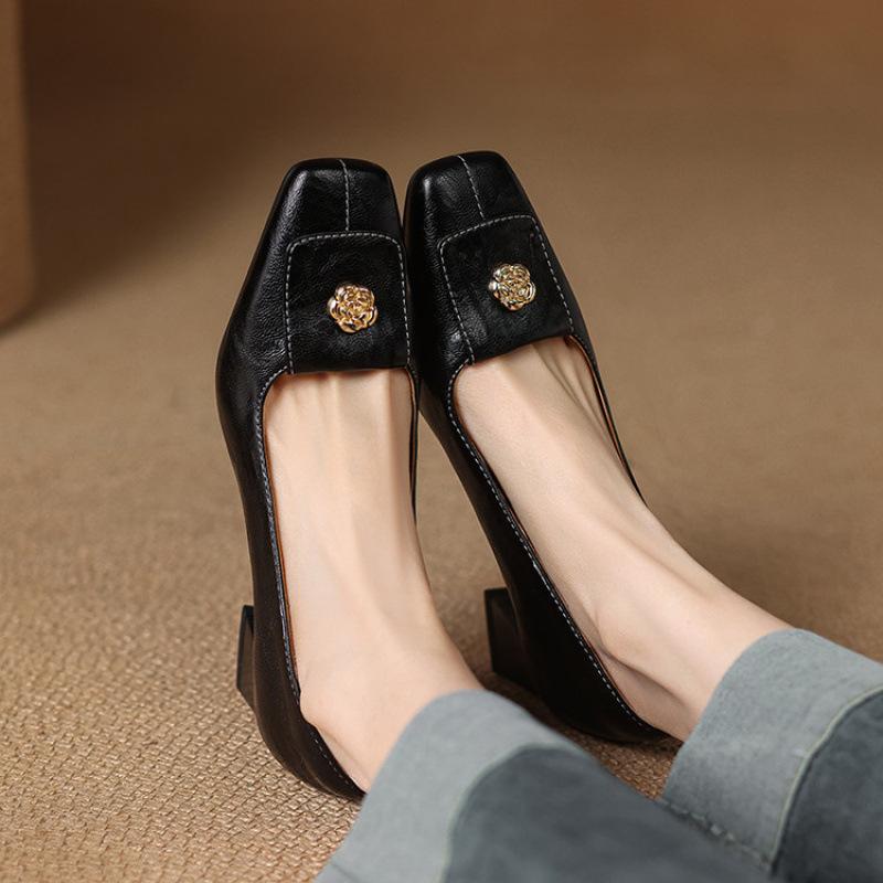 Новая женская модная одинарная обувь квадратный носок высокий каблук маленькие кожаные туфли повседневные и удобные резиновая подошва большой размер однотонные четыре сезона sing