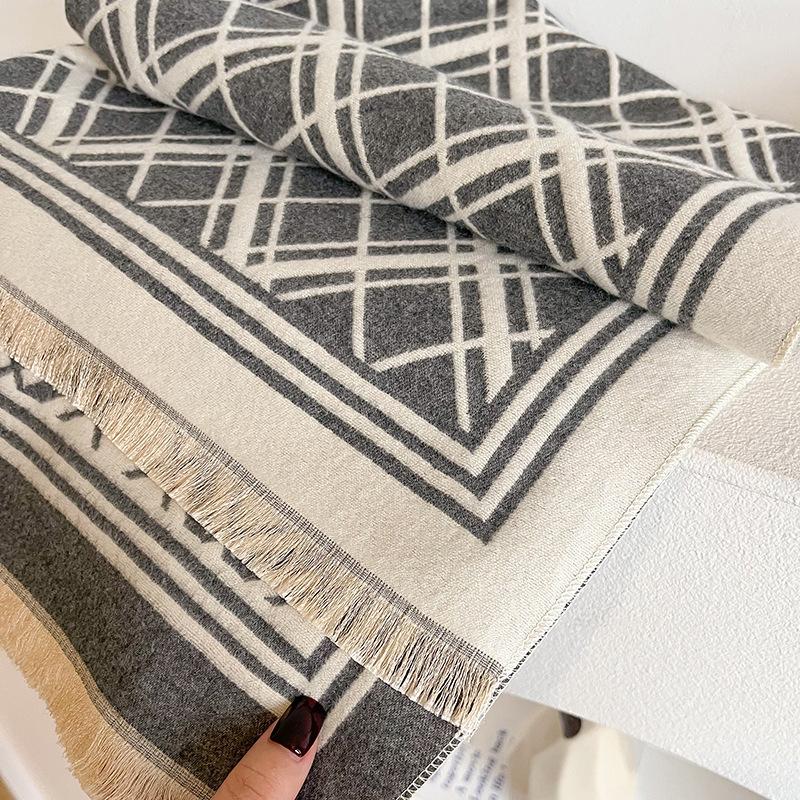 British Style Sub-Fashion Big-Name Scarf Imitation Cashmere Thickened Double-Sided Color Matching Scarf Fringed Foreign Style Women'S Shawl