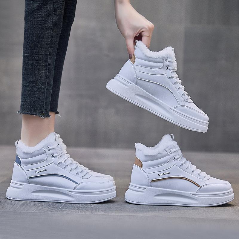 Теплые высокие спортивные туфли для женщин, зимняя обувь, повседневные плюшевые ботильоны в корейском стиле, женские зимние ботинки на платформе со шнуровкой